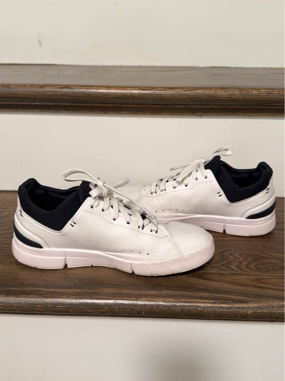 ON Cloud the rodger advantage women’s sneakers - Picture 2 of 4